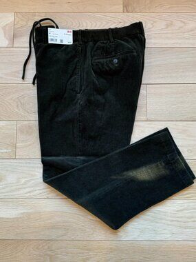 *SOLD* NWT Uniqlo Dark Green Corduroy Smart Ankle Pants 30-33" Waist